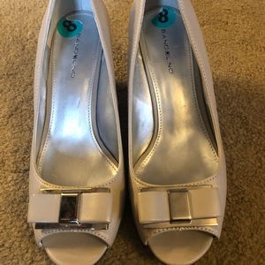 Bandolino Wedges, size 8